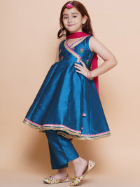 💙 Girls Teal Blue Embroidered Kurti Pant Set with Dupatta – Festive Ethnic Wear